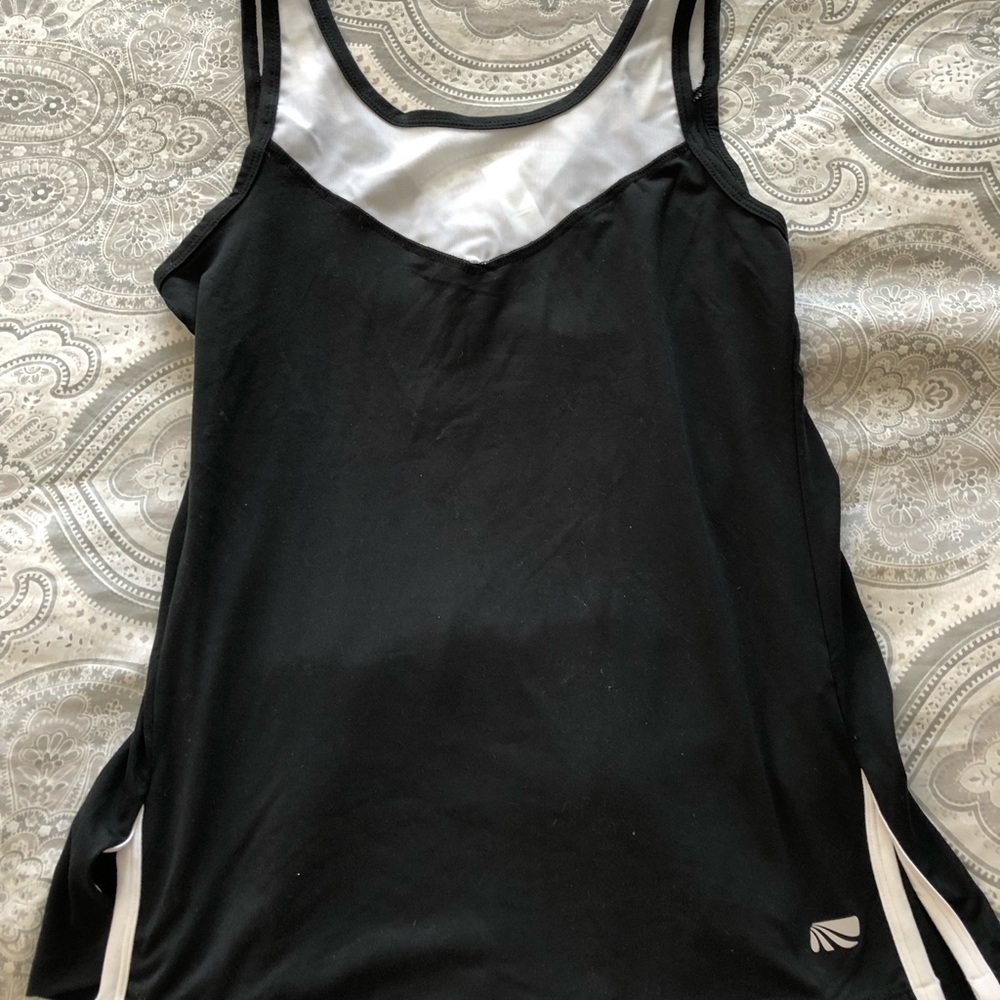Marika SMALL workout tank